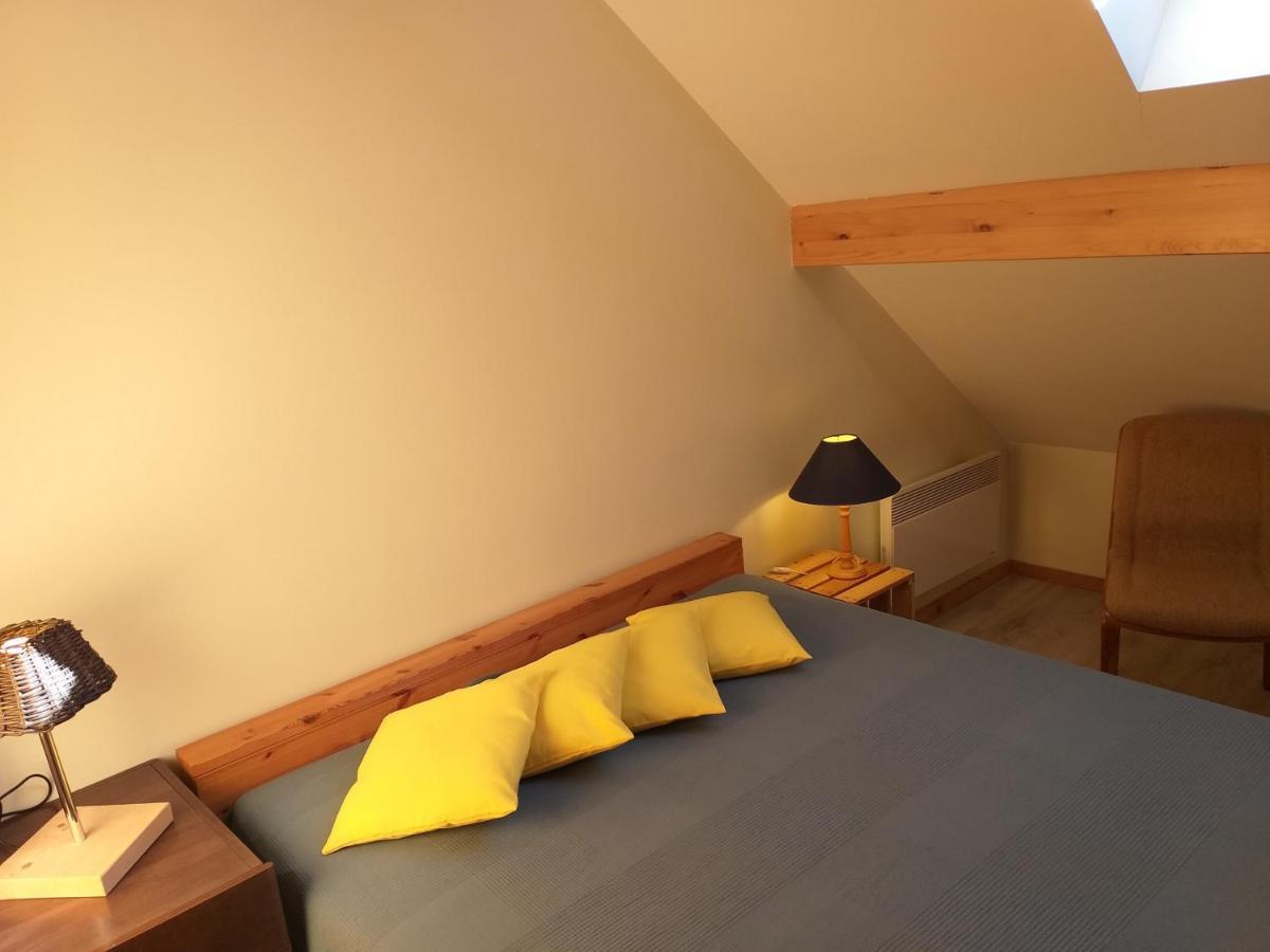 Gite L'Ecole De Ma Mere Villa Bertogne Exteriör bild