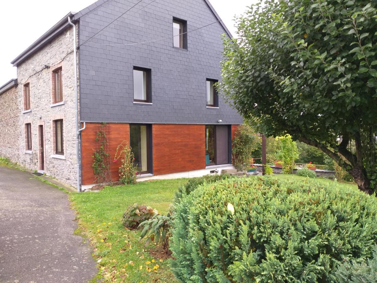 Gite L'Ecole De Ma Mere Villa Bertogne Exteriör bild